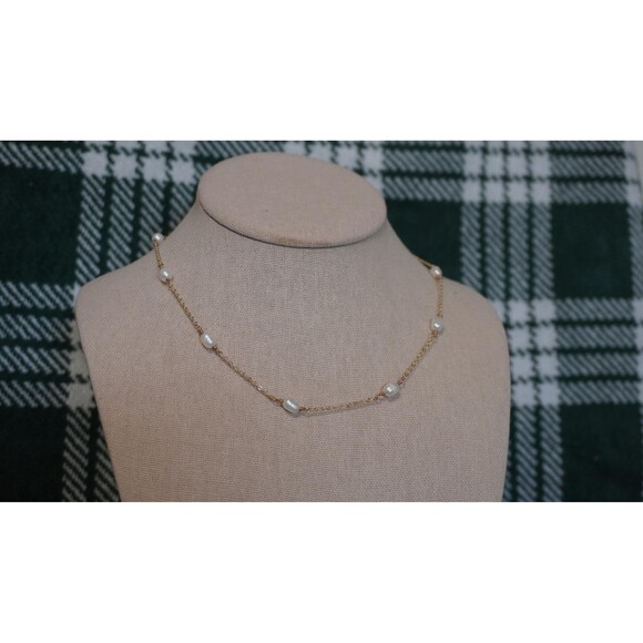 Freshwater Pearls Necklace - Picture 1 of 5